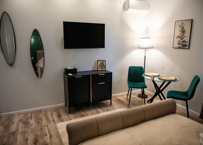 D'eric コンスタンツァ